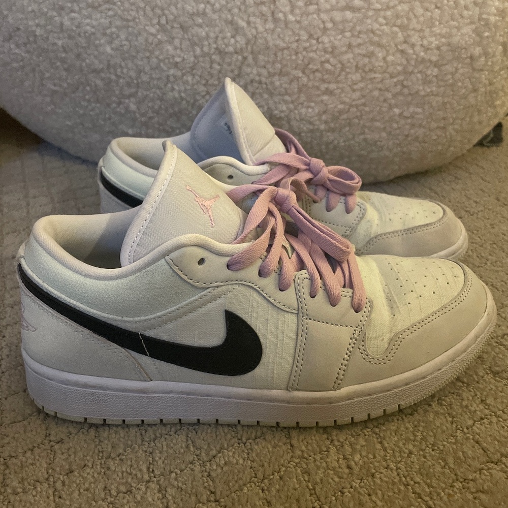 Womens Air Jordan 1 Low SE